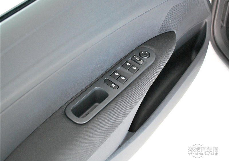 2014款 樂享版 1.6L 手動優尚型CNG