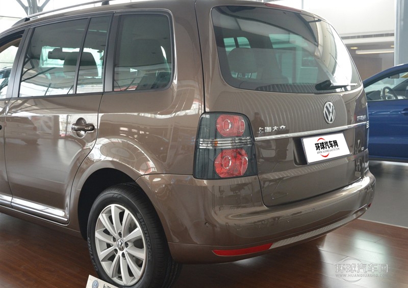 2013款 1.4T 自動睿智版7座