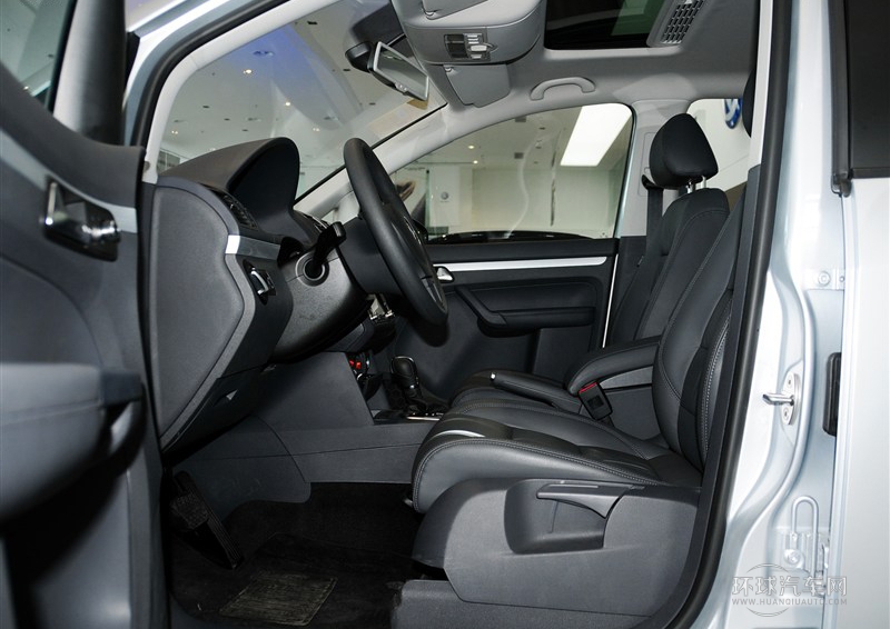 2013款 1.4T 自動(dòng)舒適版5座