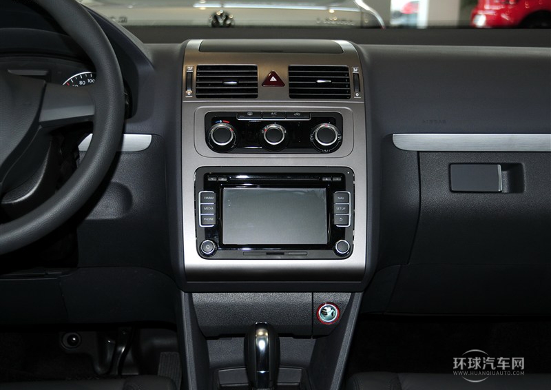 2013款 1.4T 自動舒適版5座