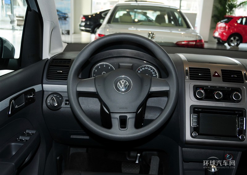 2013款 1.4T 自動舒適版5座