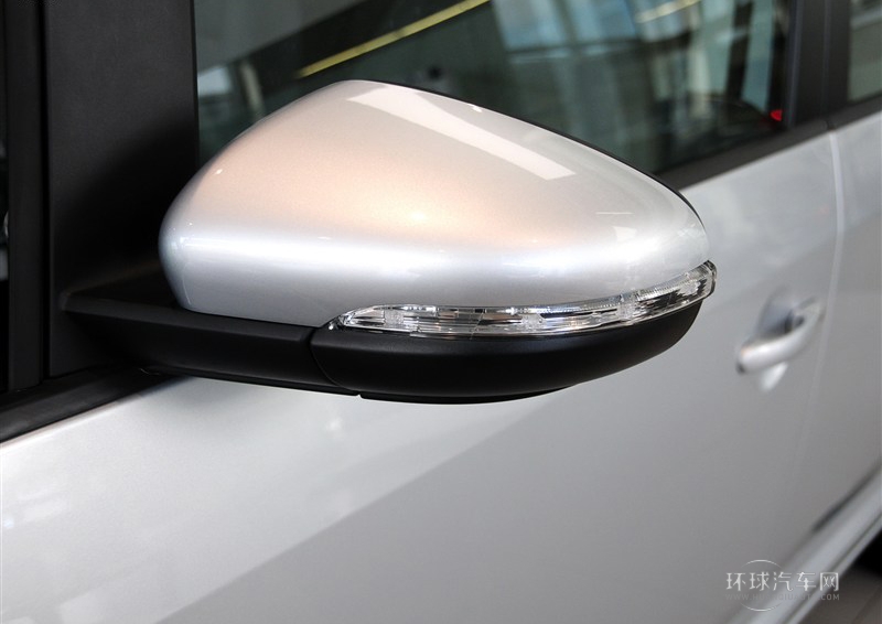 2013款 1.4T 自動(dòng)舒適版5座