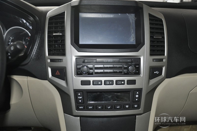 2012款 2.4L 手動兩驅(qū)豪華版