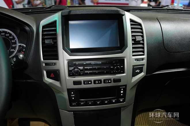 2012款 2.4L 手動汽油四驅天窗版