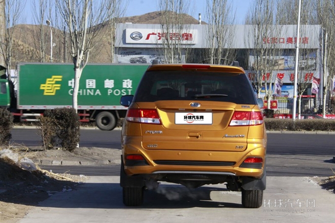 2012款 2.4L 自動汽油四驅時尚版