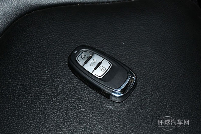 2012款 2.4L 自動汽油四驅天窗版