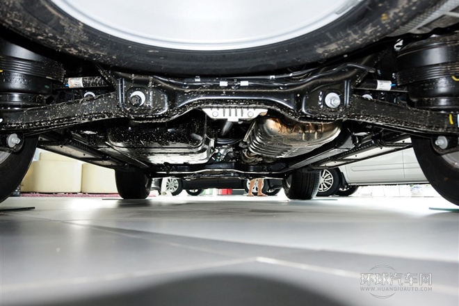 2013款 3.8L 豪華版 國V