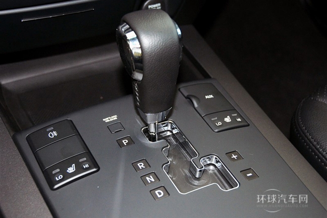 2013款 3.8L 豪華版 國(guó)V