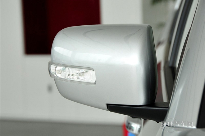 2008款 3.8L 豪華版