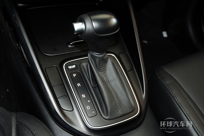 2013款 2.0L 7座自動舒適版 國V