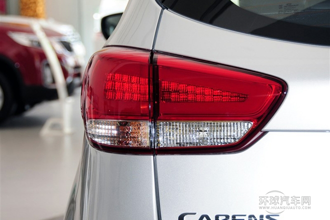 2013款 2.0L 7座自動舒適版 國V