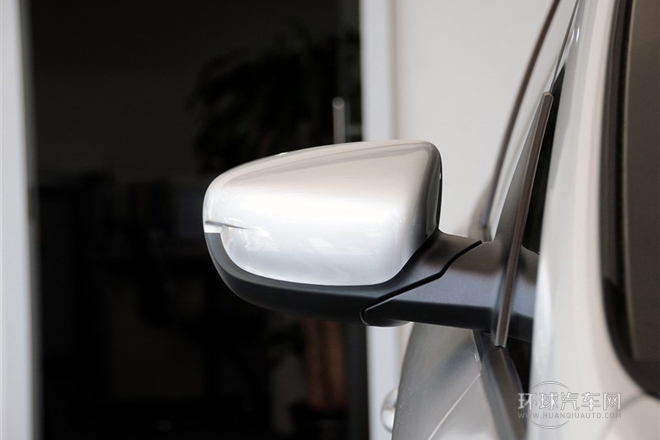 2013款 2.0L 7座自動舒適版 國V