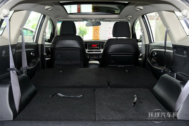 2013款 2.0L 7座自動標準版 國V