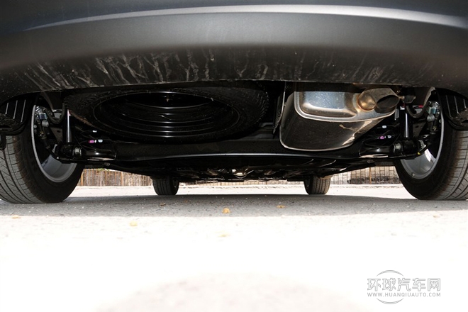 2013款 2.0L 5座自動舒適版 國V