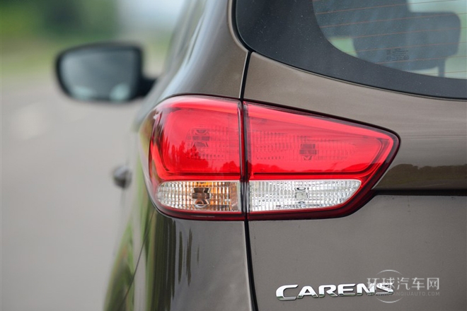 2013款 2.0L 5座自動(dòng)標(biāo)準(zhǔn)版 國(guó)V