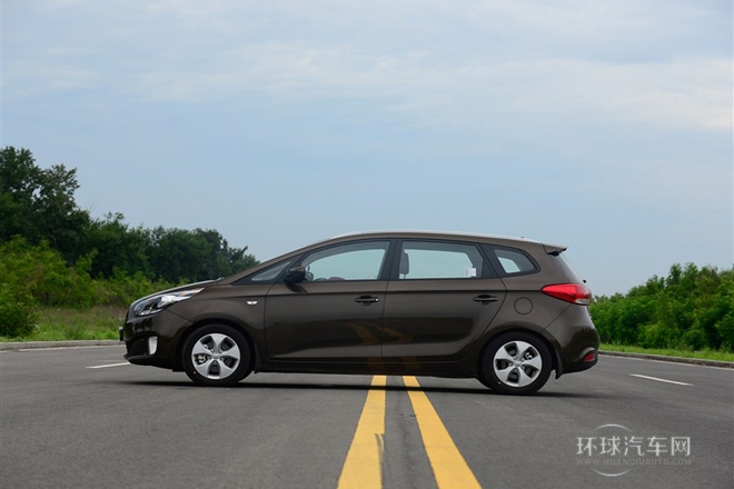 2013款 2.0L 5座自動標準版 國V