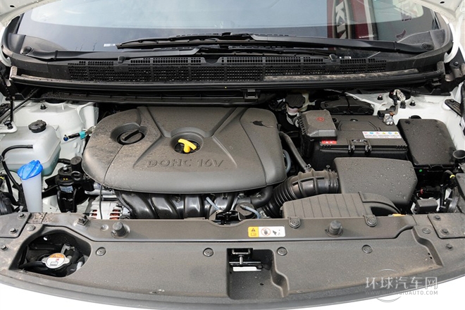 2013款 2.0L 7座自動豪華版 國IV