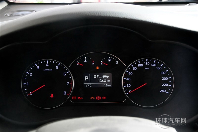 2013款 2.0L 7座自動舒適版 國IV