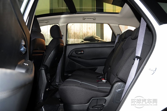 2013款 2.0L 5座自動(dòng)標(biāo)準(zhǔn)版 國(guó)IV