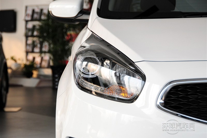 2013款 2.0L 5座自動標準版 國IV