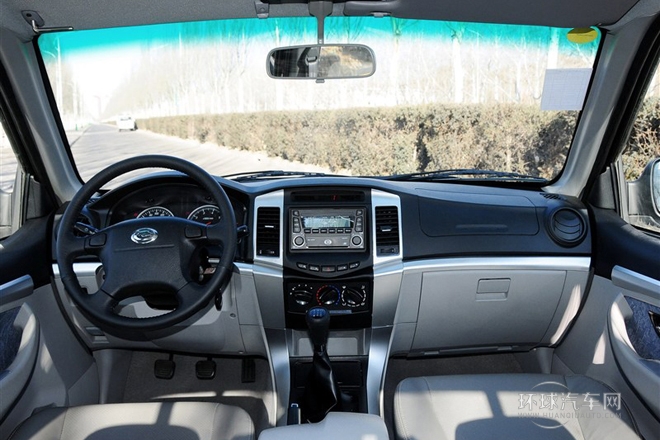 2010款 2.2L汽油豪華型短貨箱