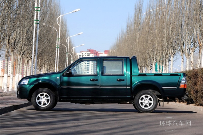 2010款 2.2L汽油豪華型短貨箱