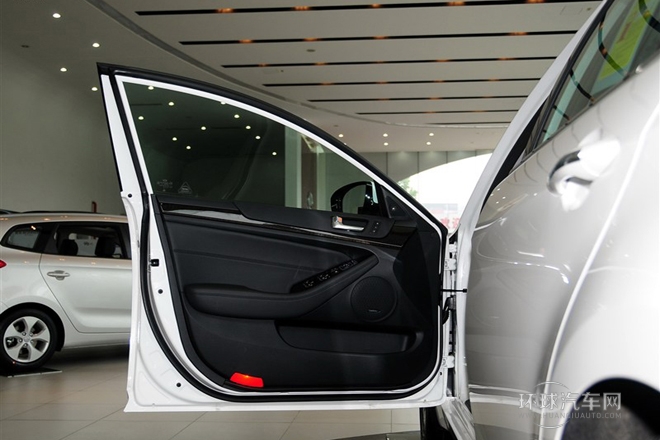 2013款 2.4L 精英型 國(guó)V