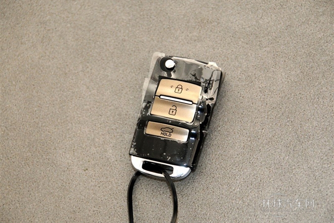 2013款 2.4L 商務天窗型 國IV