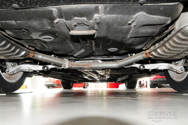 2013款 2.4L 商務(wù)天窗型 國IV