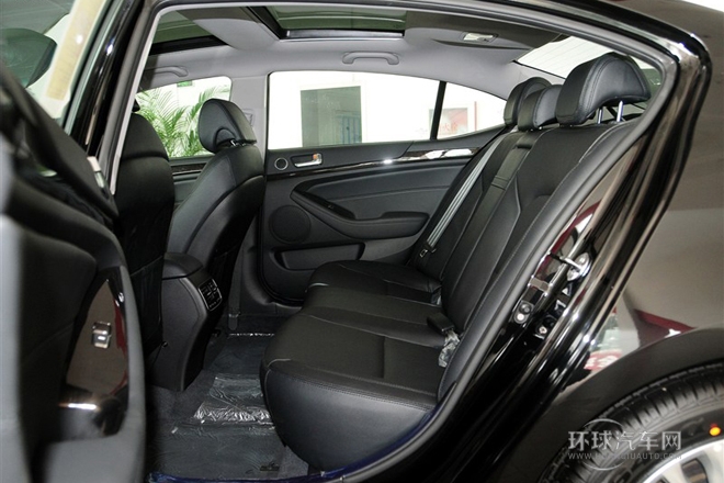 2013款 2.4L 商務天窗型 國IV