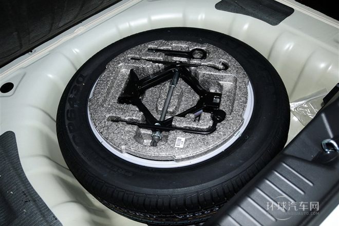 2013款 2.4L 商務型 國IV