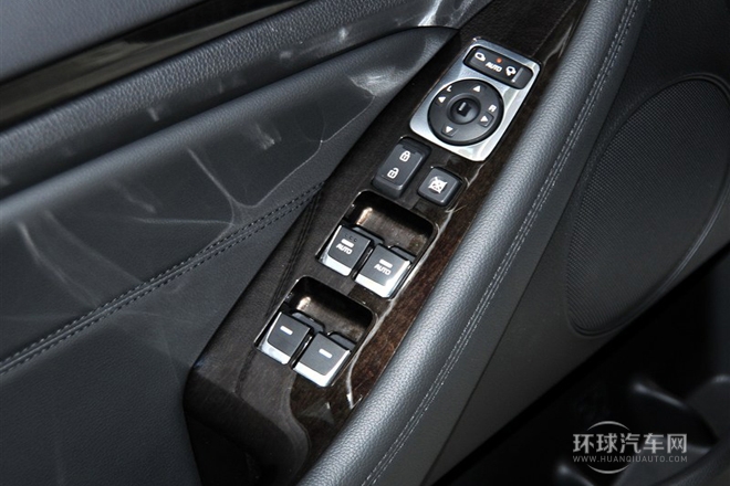 2013款 2.4L 商務型 國IV