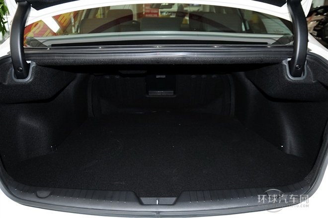 2013款 2.4L 商務(wù)型 國IV