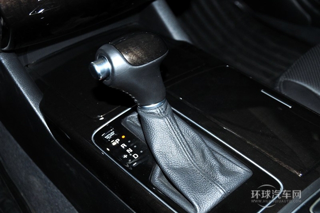 2013款 2.4L 商務(wù)型 國IV