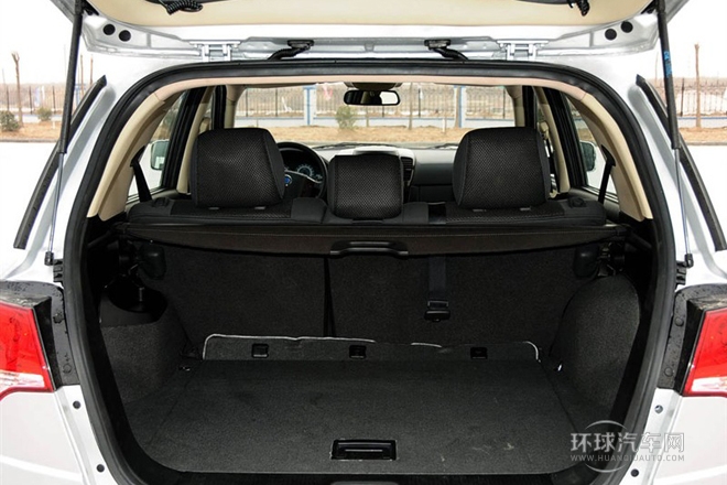 2010款 2.4L 手動舒適型