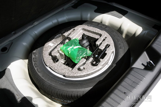 2013款 2.4L 商務型 國V