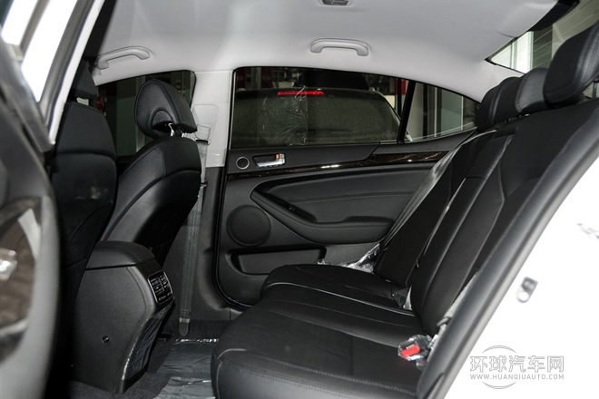 2013款 2.4L 商務型 國V