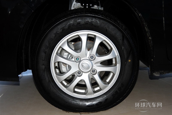 2013款 1.5L 七座豪華型