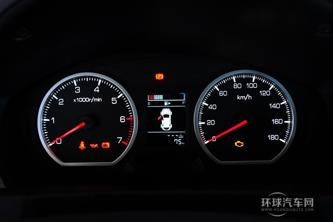 2013款 1.5L 七座豪華型