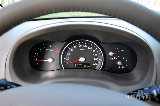 2013款 2.2T VQ-R 豪華版