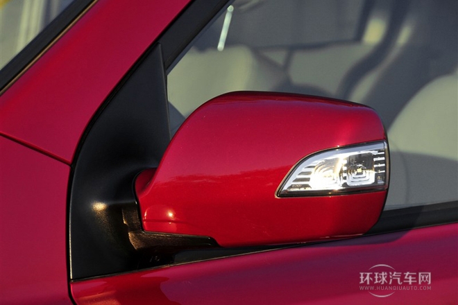 2013款 2.2T VQ-R 豪華版