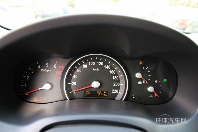 2013款 2.2T VQ-R 舒適版