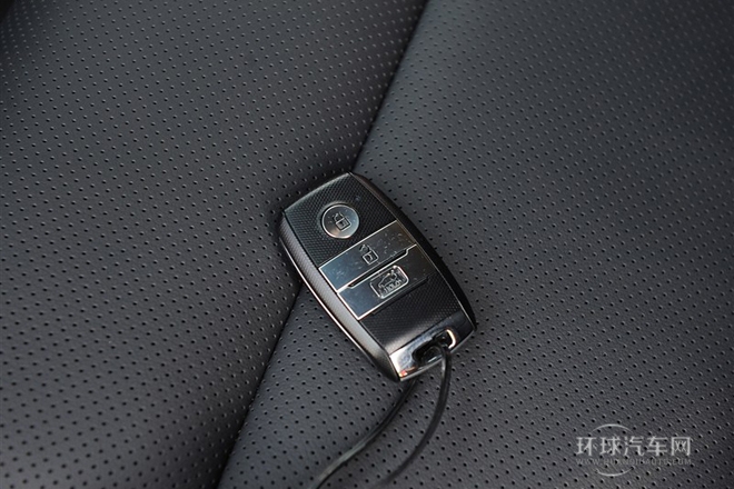 2014款 1.6T 旗艦版