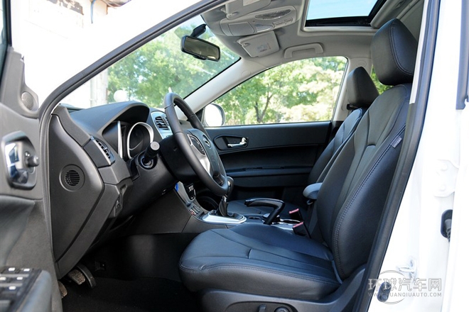 2012款 2.0L 手動(dòng)兩驅(qū)豪華版