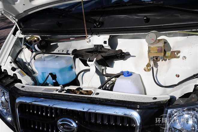 2012款 1.0L豪華型