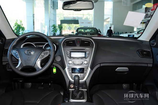 2012款 2.0L 手動兩驅精英ESP版