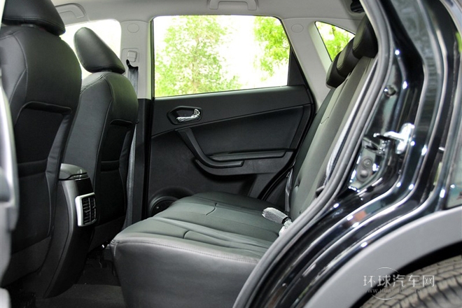 2012款 2.0L 手動兩驅精英版