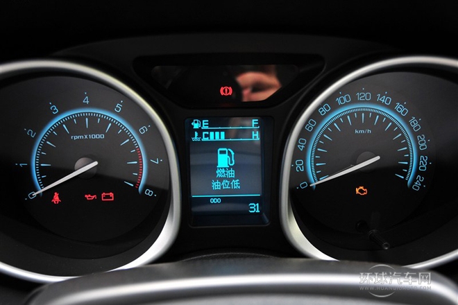 2012款 2.0L 手動兩驅精英版