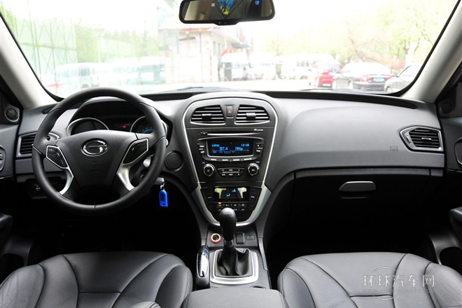 2012款 2.0L 手動兩驅精英版