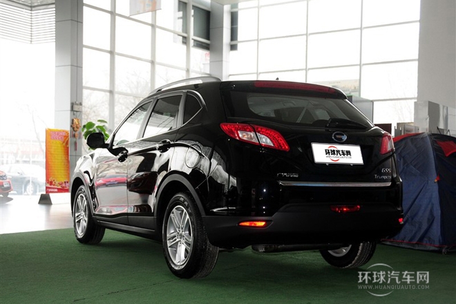 2012款 2.0L 手動(dòng)兩驅(qū)周年限量版